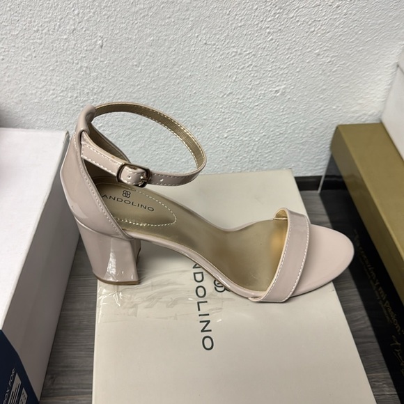 Bandolino Armory - Elegant Women's Heels - Picture 5 of 6